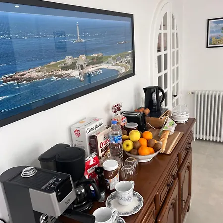 Frühstückspension Les D Hotes De La Cassinne Montebourg