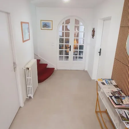 Chambres D'Hotes La Villa Cassinne - Montebourg, Cotentin Bed & Breakfast