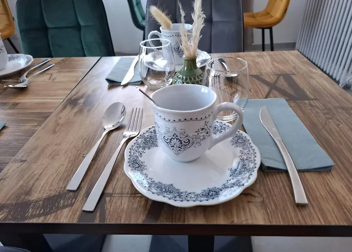 La Cassinne Independantes Bed & Breakfast Montebourg