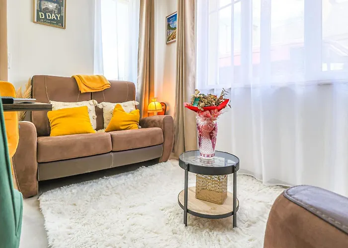 La Cassinne Independantes Bed & Breakfast *